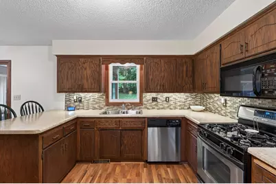 17918 Weaver Lake Drive, Maple Grove, MN 55311 - Photo 11
