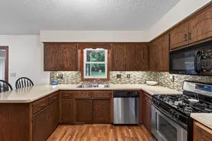 17918 Weaver Lake Dr, Maple Grove, MN 55311 - Photo 11
