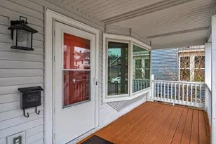 667 Aurora Ave, Saint Paul, MN 55104 - Photo 3