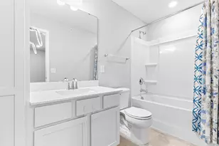 8042 Abercrombie Ln, Woodbury, MN 55129 - Photo 19