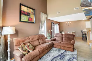 17170 Eastwood Ave, Lakeville, MN 55024 - Photo 9