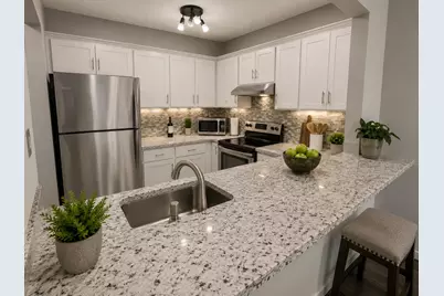 3300 Louisiana Avenue S #326, Saint Louis Park, MN 55426 - Photo 5