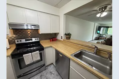 3300 Louisiana Avenue S #326, Saint Louis Park, MN 55426 - Photo 9