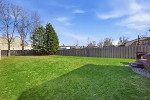 2414 26th St S, Fargo,  58103 - Photo 7