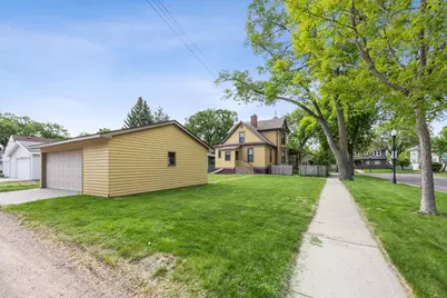 1121 4th Avenue S, Fargo,  58103 - Photo 59