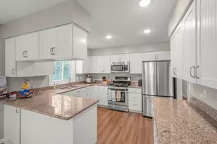 9351 Yucca Ln N, Maple Grove, MN 55369 - Photo 7