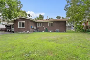 2906 Nash Rd, Brooklyn Center, MN 55430 - Photo 17