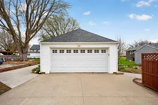 229 1st St SW, Grand Meadow, MN 55936 - Photo 69