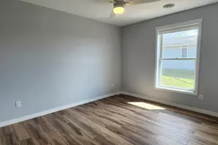 716 Washington St, Kenyon, MN 55946 - Photo 11