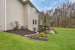19566 Rochester St NE, Cedar, MN 55011 - Photo 5