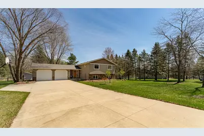 2672 Daybreak Court SE, Rochester, MN 55904 - Photo 3