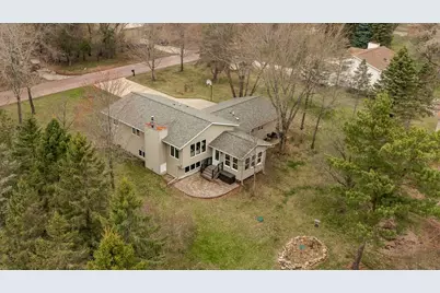 2672 Daybreak Court SE, Rochester, MN 55904 - Photo 5