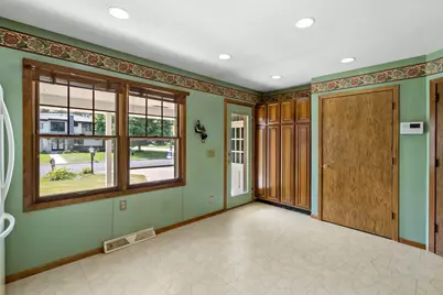 6112 Jeffrey Lane, Edina, MN 55436 - Photo 9