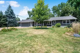 6112 Jeffrey Ln, Edina, MN 55436 - Photo 5