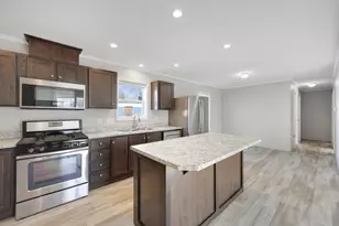 1104 101st Ln NW, Coon Rapids, MN 55433 - Photo 9