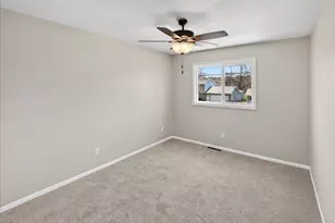 816 Park St W, Cannon Falls, MN 55009 - Photo 15