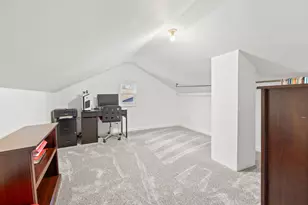 437 Linden Ave SW, Hutchinson, MN 55350 - Photo 15