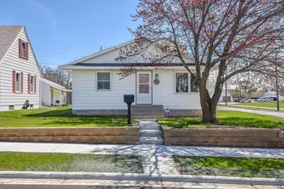 702 28th Avenue N, Saint Cloud, MN 56303 - Photo 1