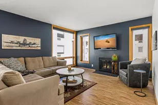 3049 Lake Shore Dr, Minneapolis, MN 55416 - Photo 5