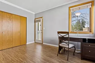 3049 Lake Shore Dr, Minneapolis, MN 55416 - Photo 19