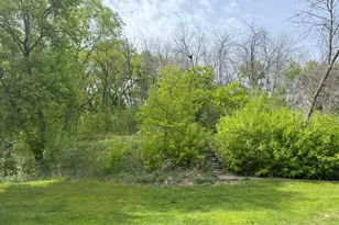 13612 Heather Hills Dr, Burnsville, MN 55337 - Photo 41