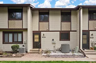 13612 Heather Hills Dr, Burnsville, MN 55337 - Photo 25