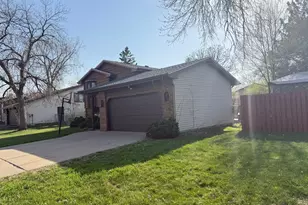 7717 Bryant Ave N, Brooklyn Park, MN 55444 - Photo 19