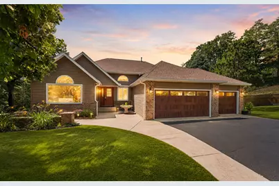 2330 Overlook Circle E, Maplewood, MN 55119 - Photo 1