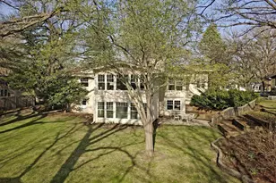 2595 Vale Crest Rd, Golden Valley, MN 55422 - Photo 45