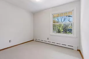 2595 Vale Crest Rd, Golden Valley, MN 55422 - Photo 25