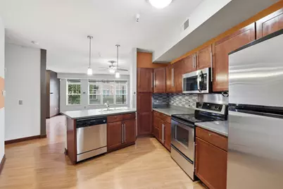 312 E 18th Street, Minneapolis, MN 55404 - Photo 9