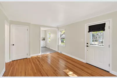 3342 Pierce Street NE, Minneapolis, MN 55418 - Photo 5