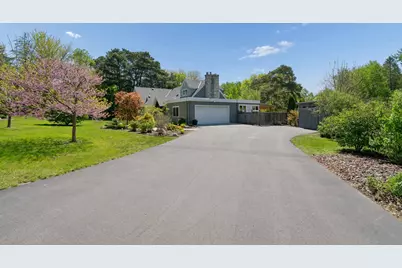 784 Hilltop Court, Mendota Heights, MN 55118 - Photo 5