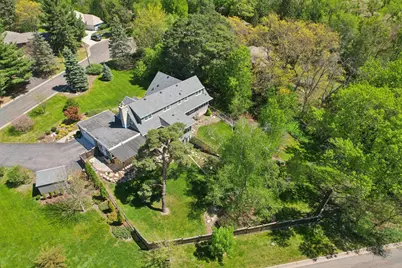 784 Hilltop Court, Mendota Heights, MN 55118 - Photo 19