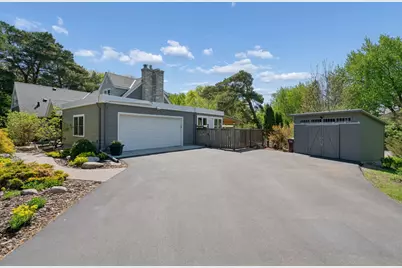 784 Hilltop Court, Mendota Heights, MN 55118 - Photo 41