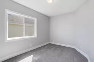 4148 Bryant Ave N, Minneapolis, MN 55412 - Photo 25