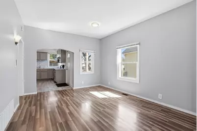 4148 Bryant Avenue N, Minneapolis, MN 55412 - Photo 11