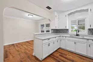 200 Belvidere St E, Saint Paul, MN 55107 - Photo 11