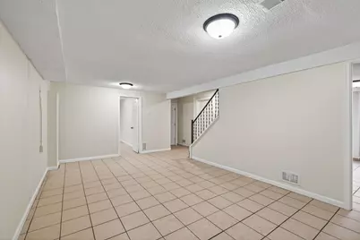 200 Belvidere Street E, Saint Paul, MN 55107 - Photo 23