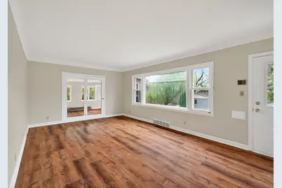 200 Belvidere Street E, Saint Paul, MN 55107 - Photo 5