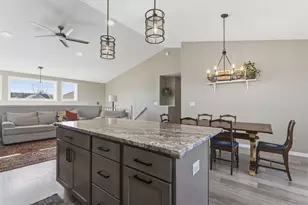 380 Cross Cir, Dundas, MN 55019 - Photo 5