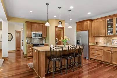3716 Falcon Way, Eagan, MN 55123 - Photo 9