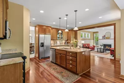 3716 Falcon Way, Eagan, MN 55123 - Photo 3