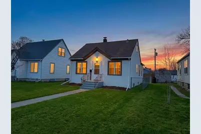 1120 5th Avenue S, South Saint Paul, MN 55075 - Photo 1