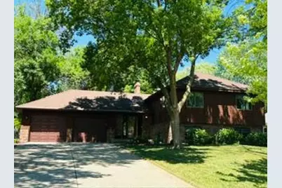 8648 Park Avenue, Saint Bonifacius, MN 55375 - Photo 1