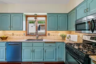 8648 Park Ave, Saint Bonifacius, MN 55375 - Photo 17
