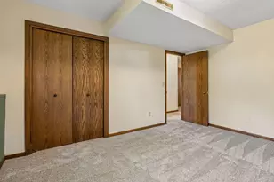 8648 Park Ave, Saint Bonifacius, MN 55375 - Photo 33