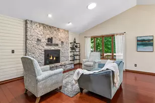 8648 Park Ave, Saint Bonifacius, MN 55375 - Photo 9