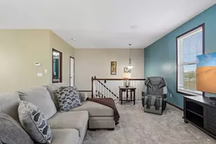 1354 Savanna Dr, Shakopee, MN 55379 - Photo 9