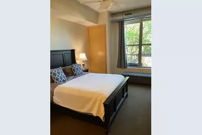 3640 Wooddale Avenue S #305, Saint Louis Park, MN 55416 - Photo 5